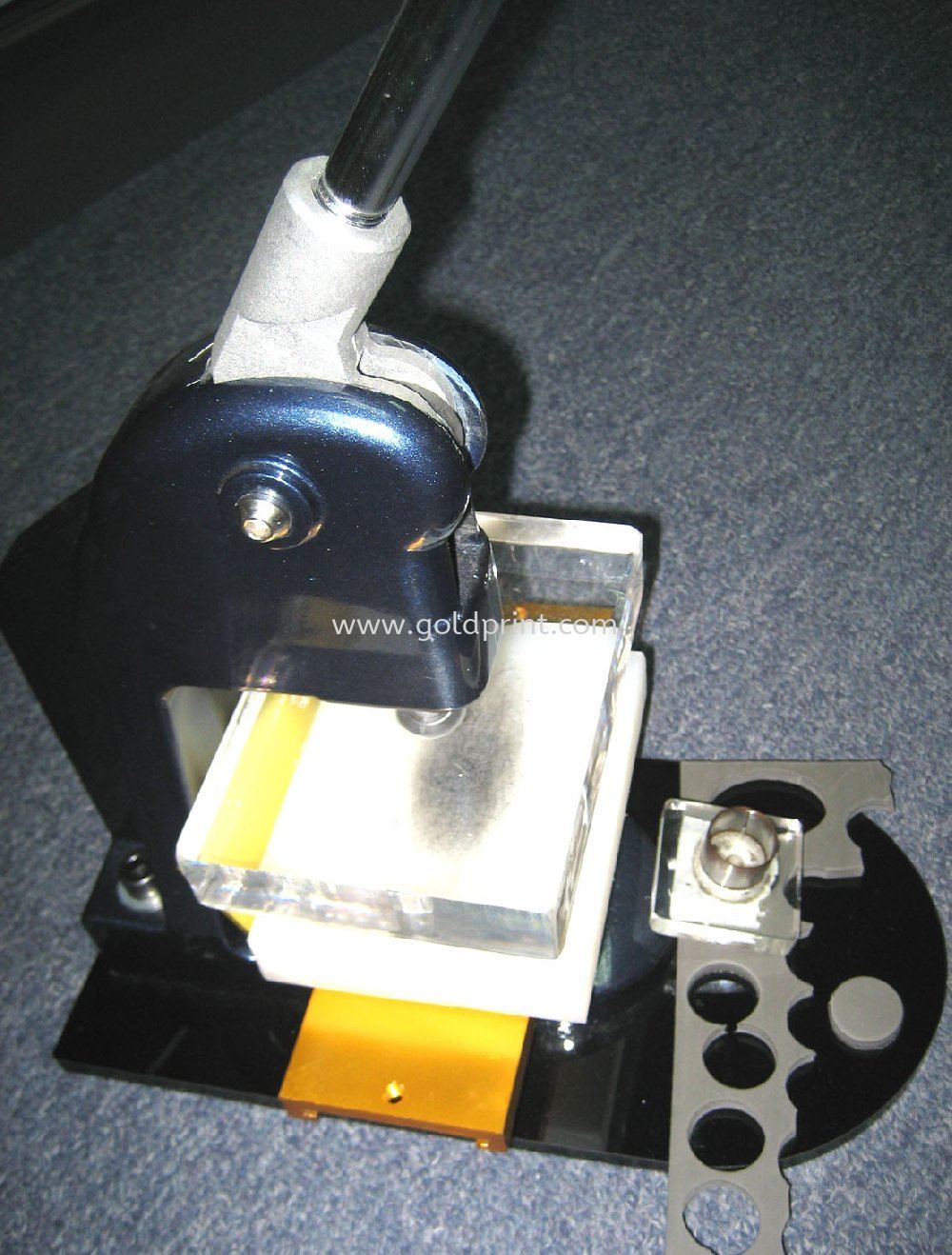 FLASH FORM CUTTER